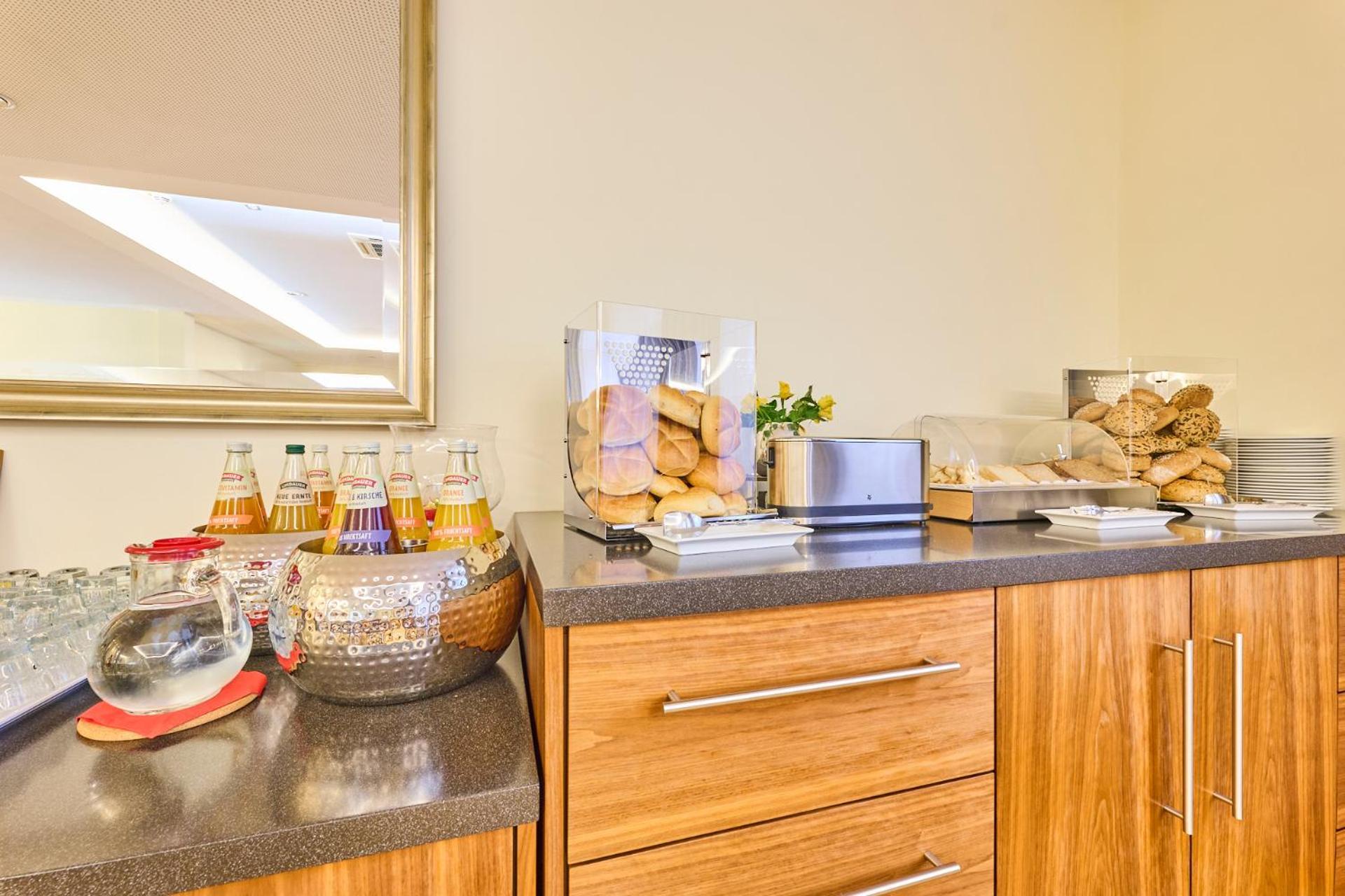 Hotel Apfelbaum Έρντινγκ Εξωτερικό φωτογραφία